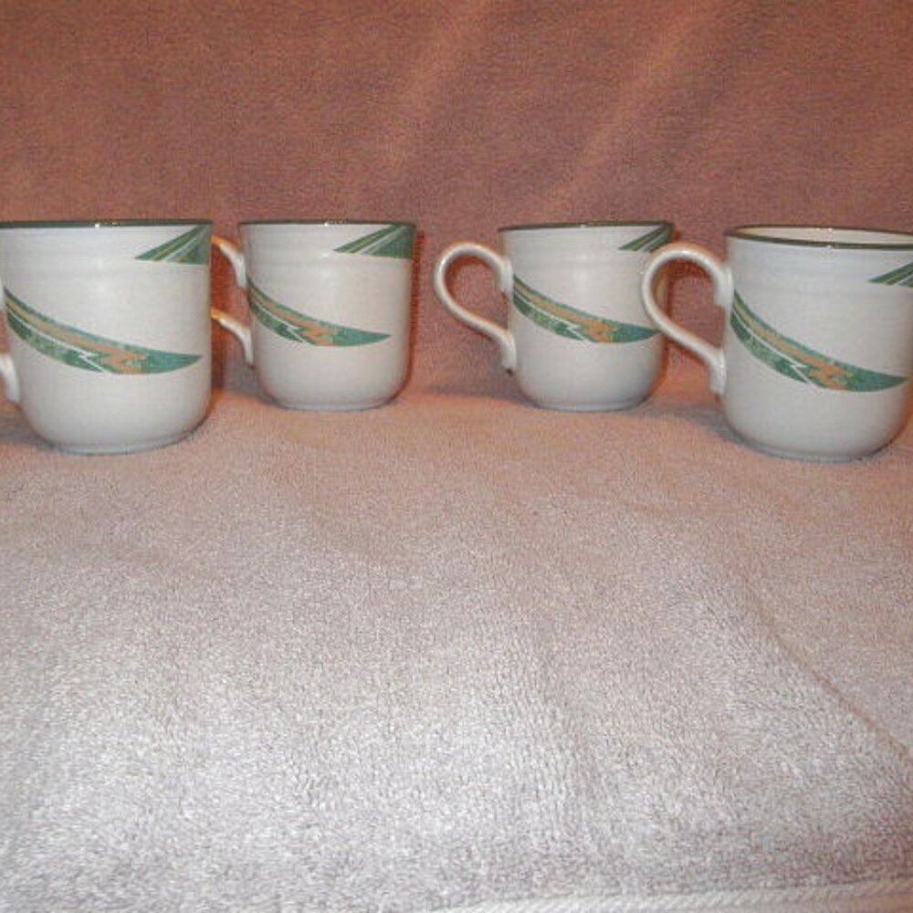 4 Noritake Japan Stoneware Coffee Mugs 8696 Southwestern Set Of 4 New West EUC